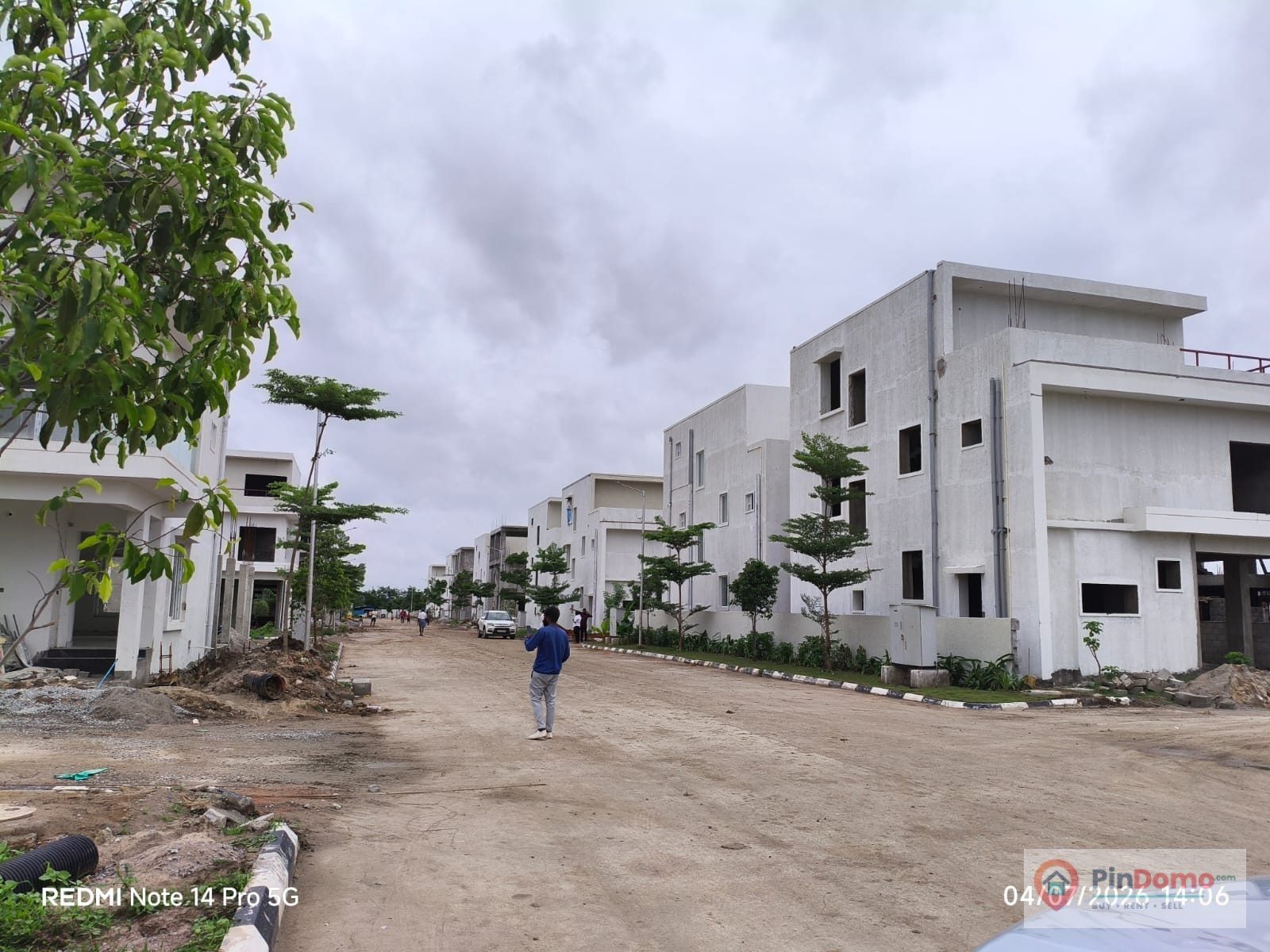 4 BHK ventures is for sale in Nandan Emerald in Wadakpally